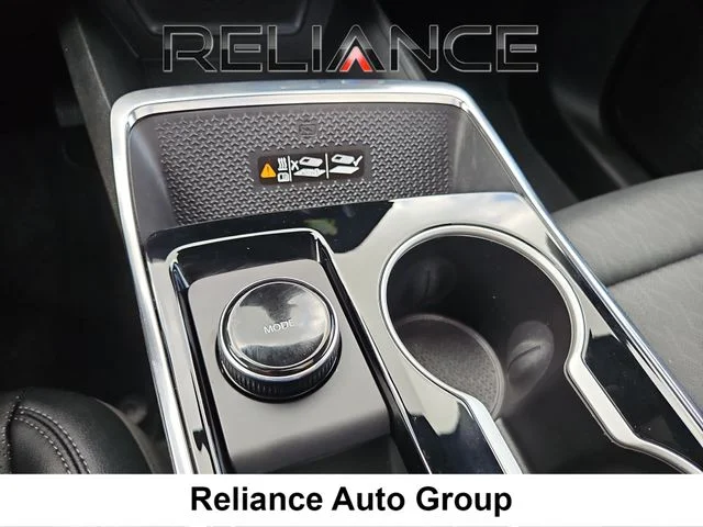 Used 2026 Black Chevrolet LT image 28
