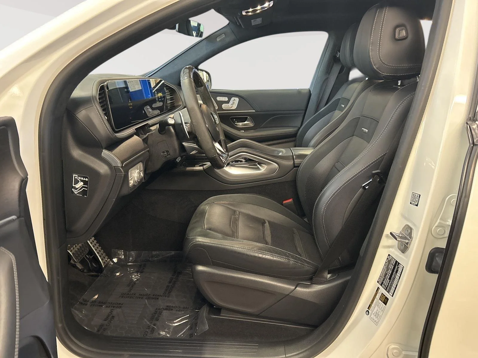 Certified Used 2021 designo Diamond White Metallic Mercedes-Benz AMG® GLE 63 S image 13
