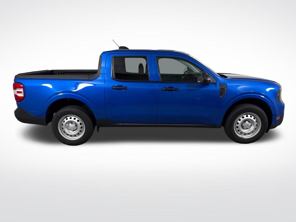 Used 2025 Blue Ford XL image 2