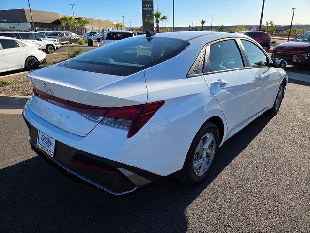 New 2026 White Hyundai SE image 48
