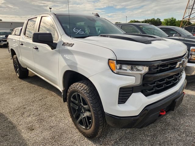 Used 2023 Summit White Chevrolet LT Trail Boss image 1