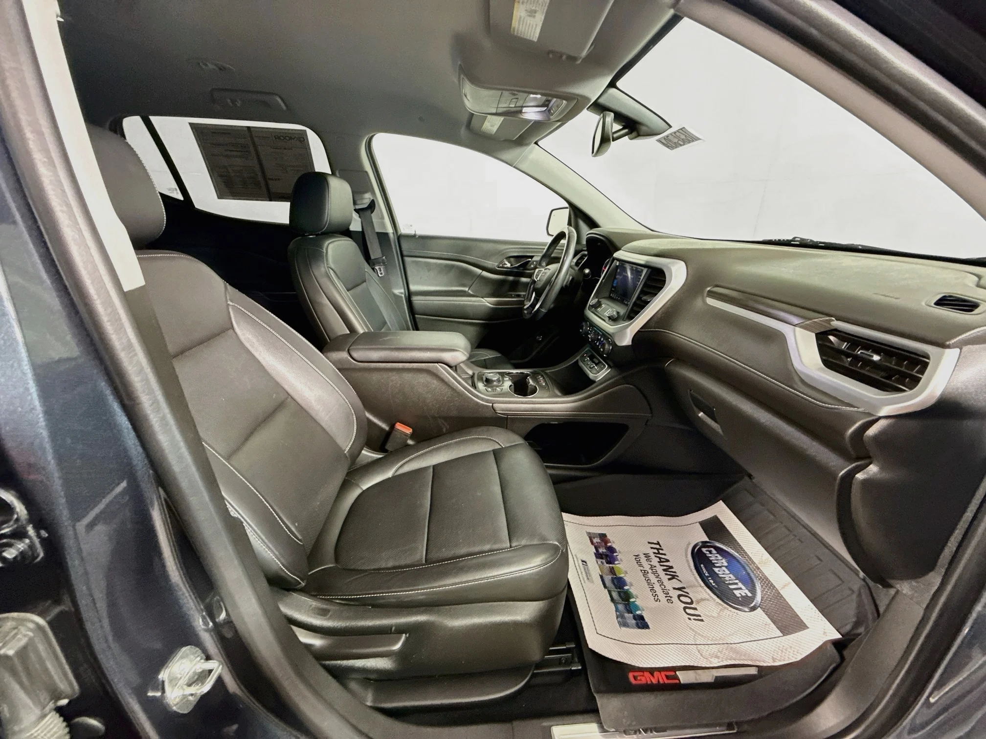 Used 2020 Dark Sky Metallic GMC SLT image 29