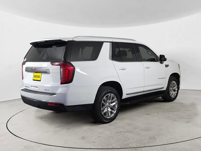 Certified Used 2022 Summit White GMC SLT image 5