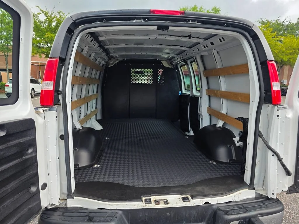 Used 2024 Summit White GMC Work Van image 23