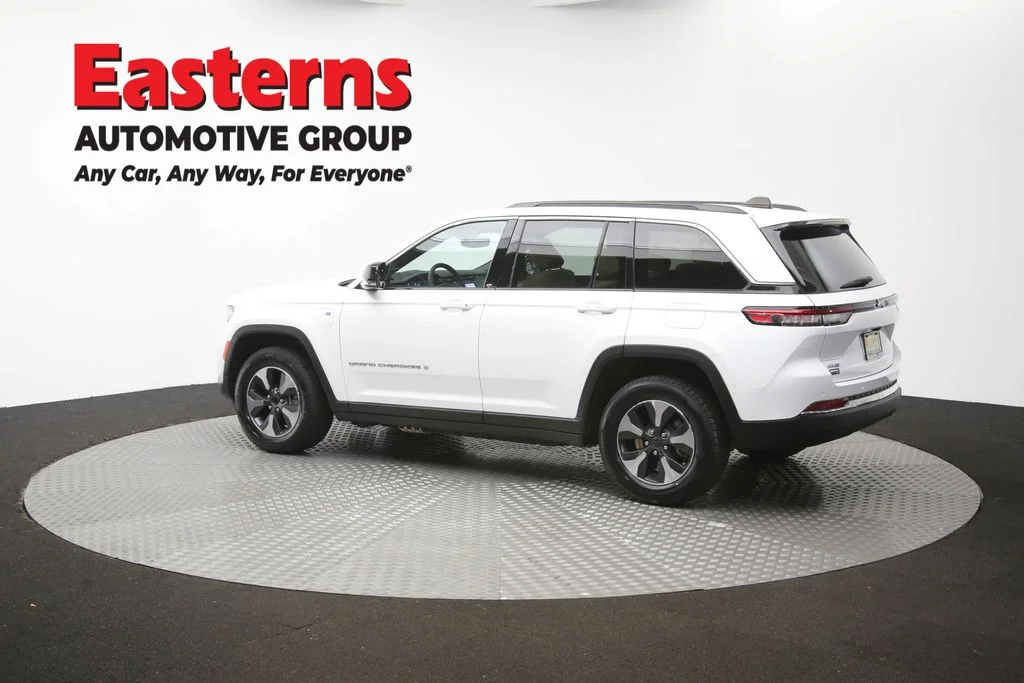 Used 2024 White Jeep 4xe image 66