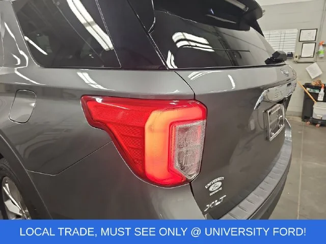 Used 2023 Gray Ford XLT image 33
