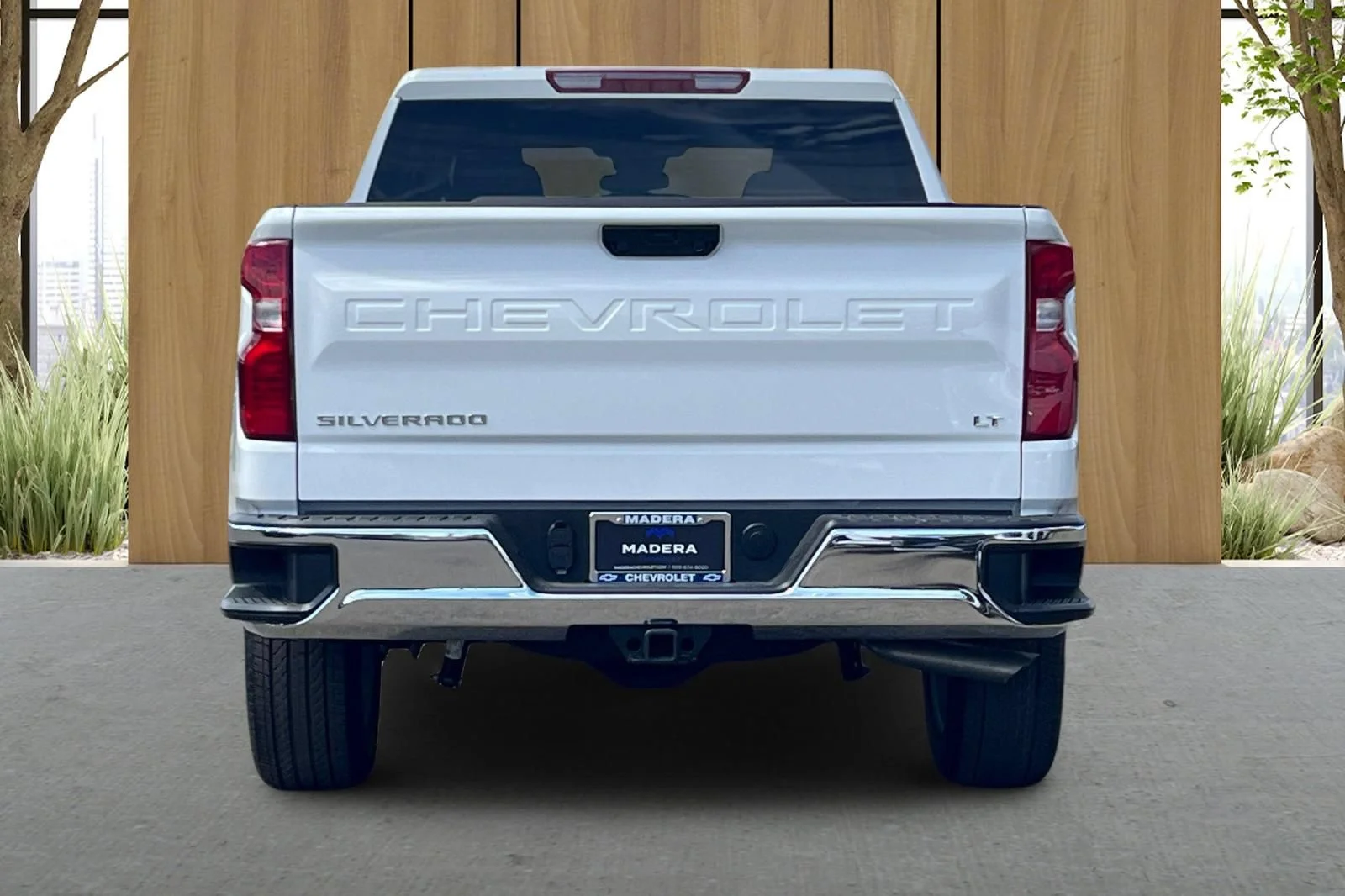 New 2026 Summit White Chevrolet LT (2FL) image 5