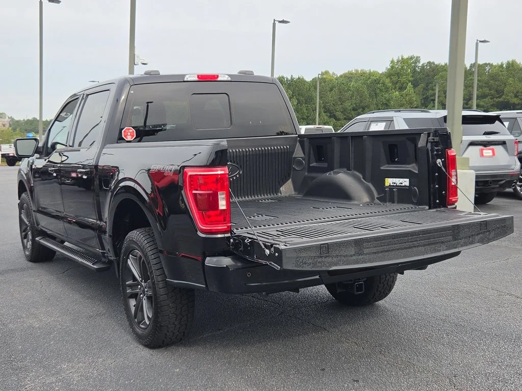 Used 2023  Ford XLT image 23