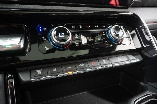 2026 GMC Sierra 2500HD AT4 - Photo 39