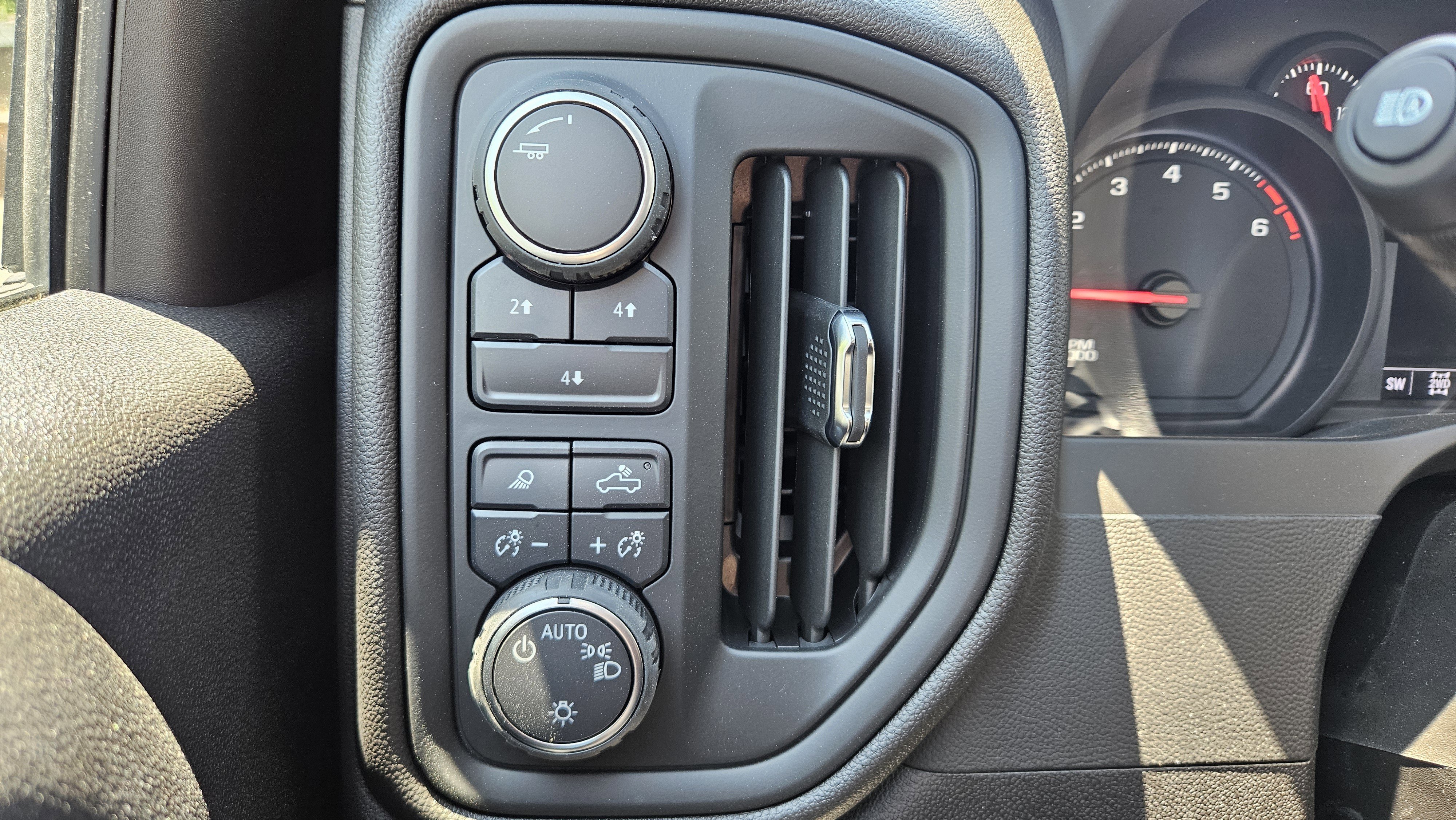 2025 Chevrolet Silverado 2500 HD Work Truck - Photo 19