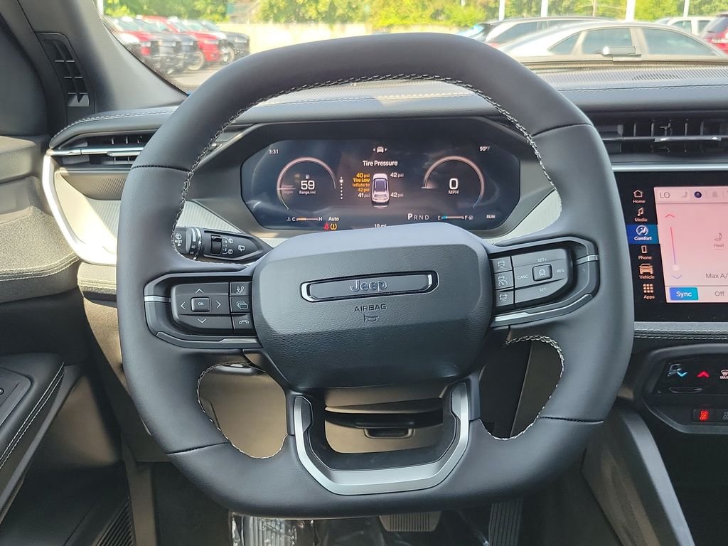 New 2026 Hydro Blue Pearlcoat Jeep Laredo image 21