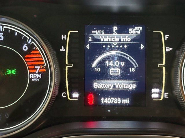 Used 2019 Black Jeep Latitude image 30
