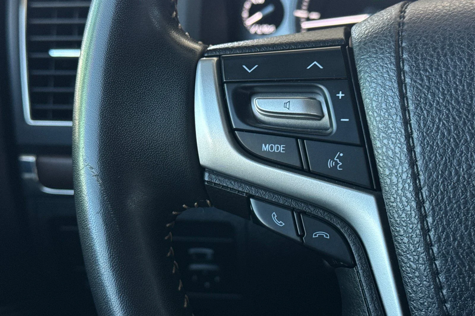Used 2020 Black Toyota Heritage Edition image 44