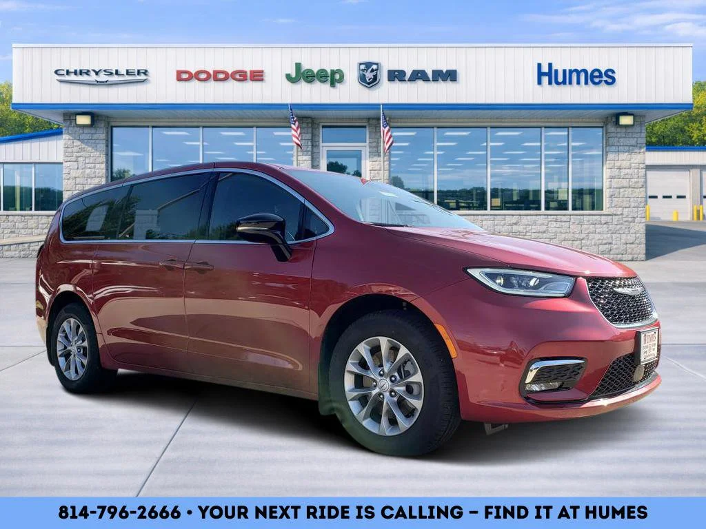 2026 Chrysler Pacifica Select AWD's photo