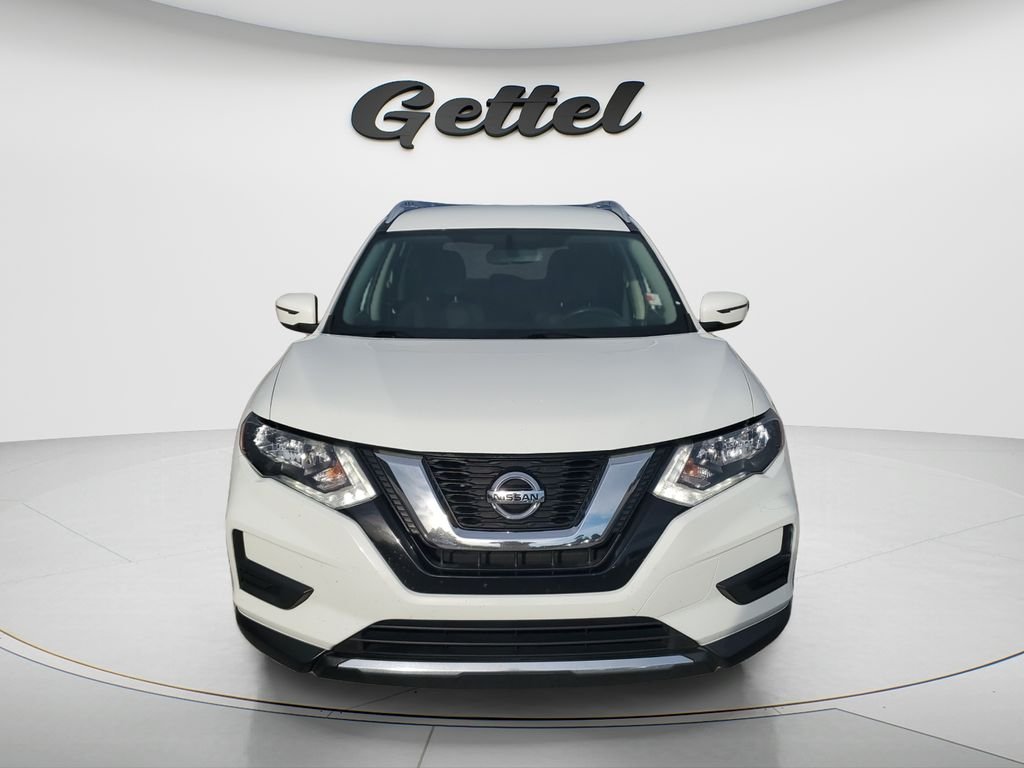 Used 2017 Nissan Rogue SV with VIN KNMAT2MV6HP530361 for sale in Punta Gorda, FL