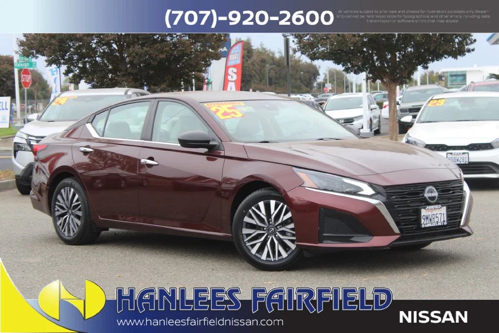 2025 Nissan Altima