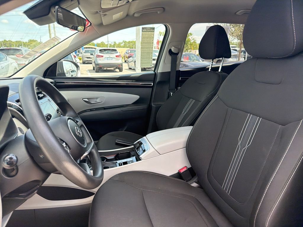 Used 2024 Silver Hyundai SEL image 17