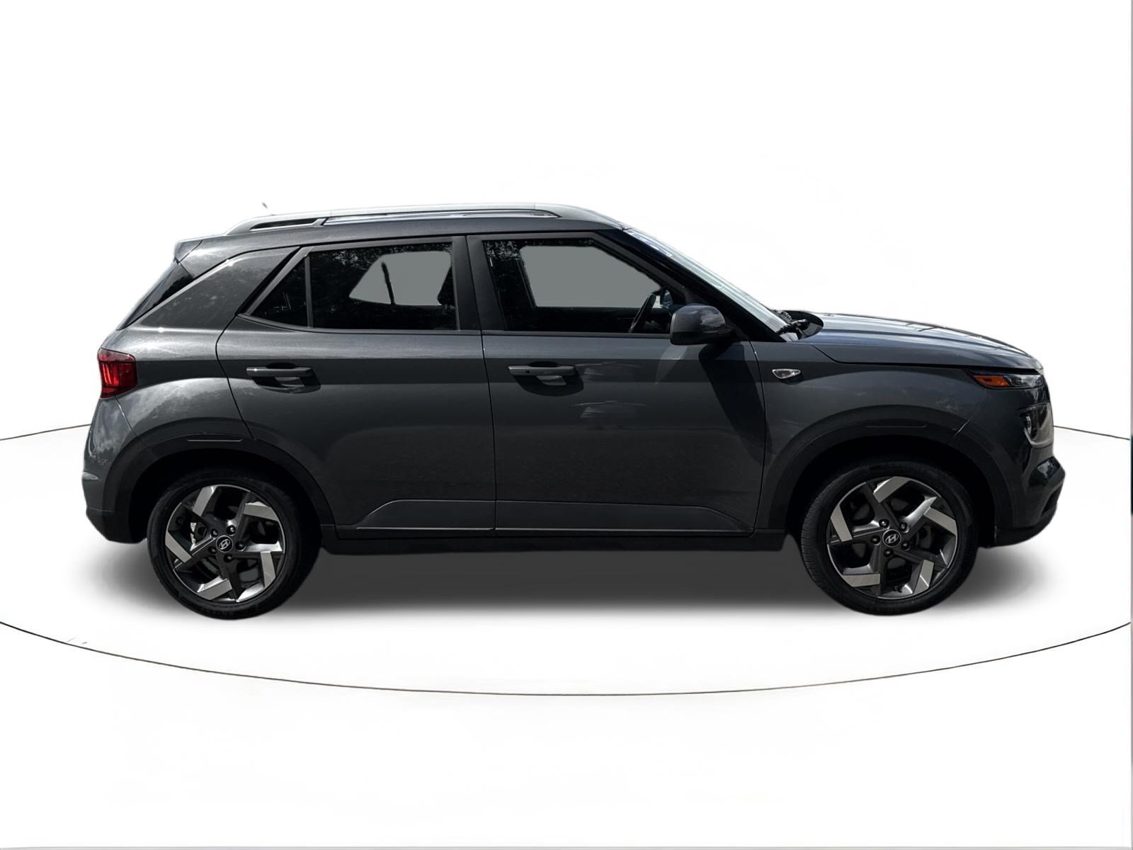 Used 2025 Ecotronic Gray Hyundai SEL image 2