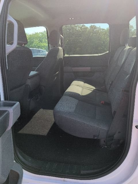 Used 2021 White Ford XL image 5