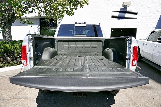 Used 2017 Silver Ram Laramie image 20