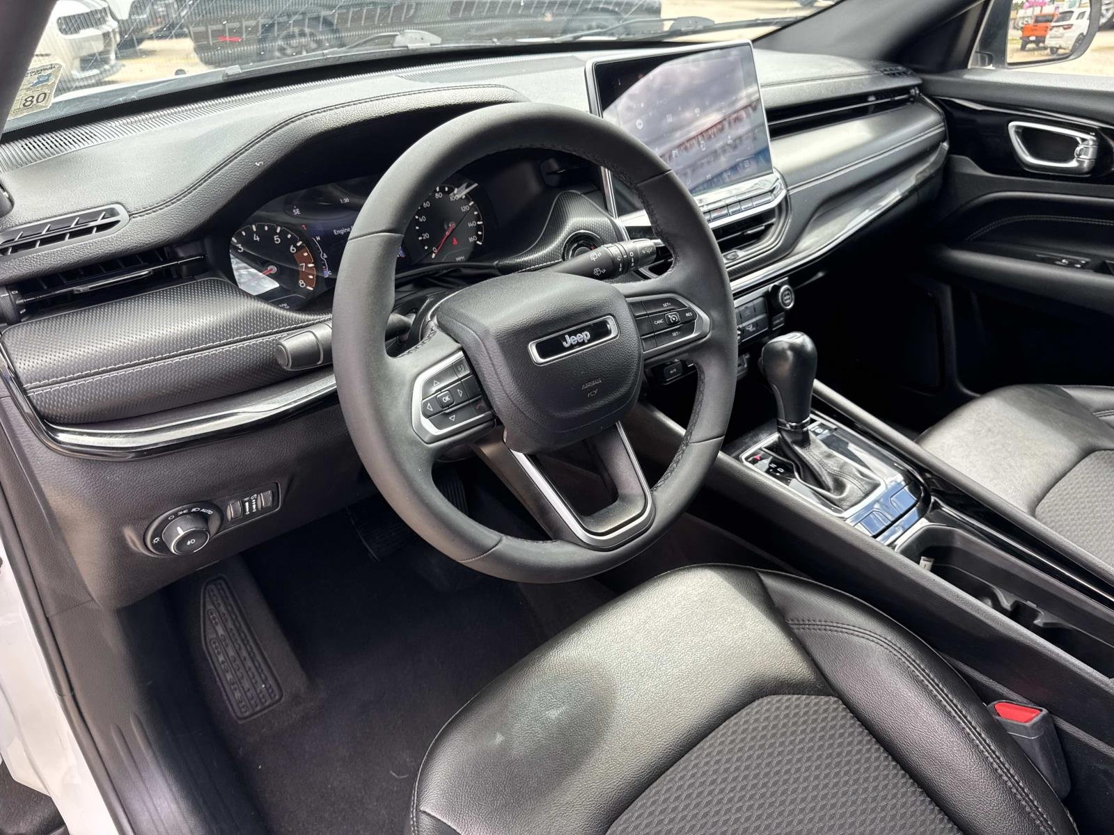 Used 2022 Bright White Clearcoat Jeep Altitude image 17