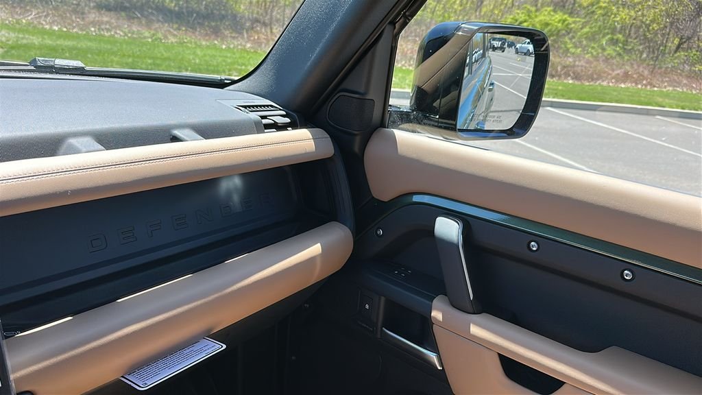 New 2026 Woolstone Green LAND ROVER S image 19