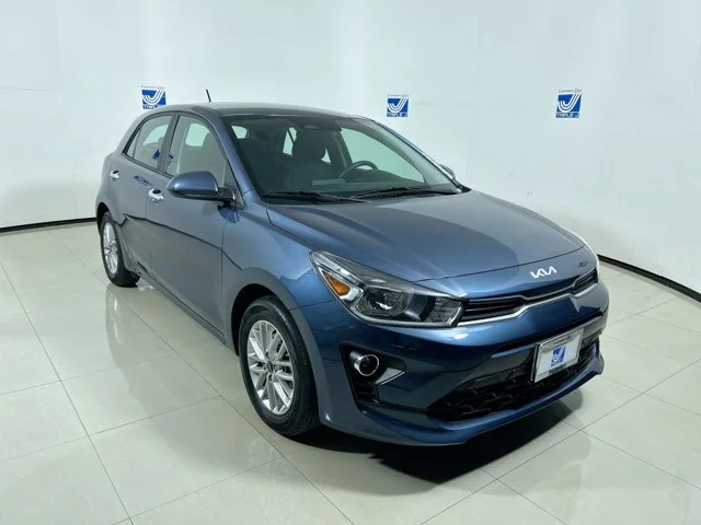 2023 Kia Rio S iVT's photo