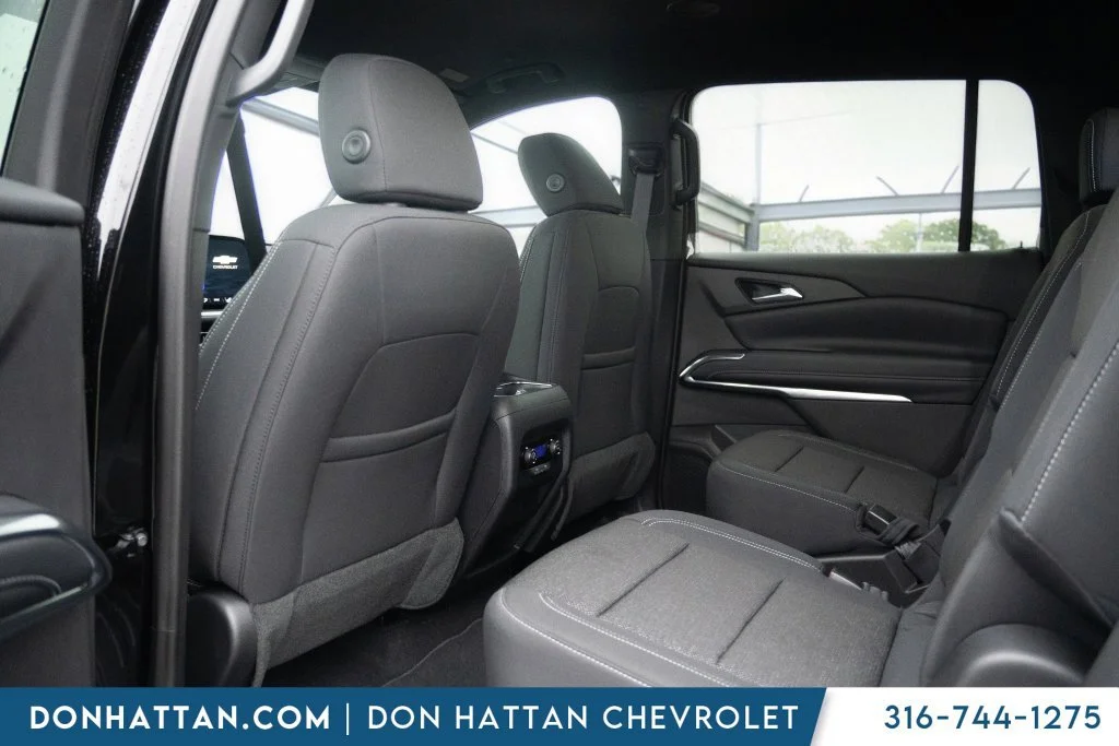 2027 Chevrolet Traverse LT - Photo 20