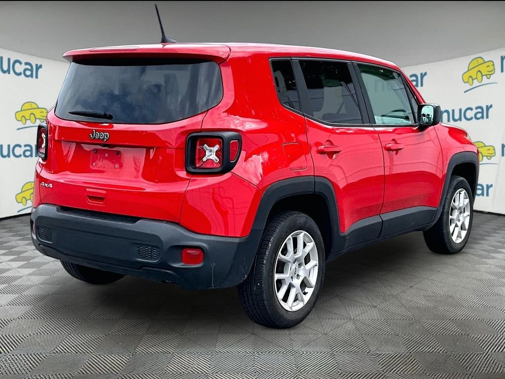 Used 2023 Colorado Red Clearcoat Jeep Latitude image 6