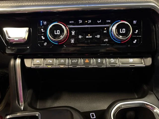 Used 2024 Sterling Metallic GMC Denali image 22