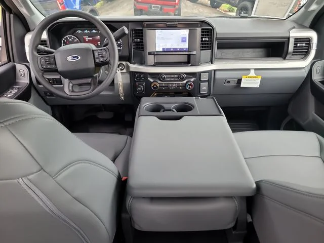 New 2026 Oxford White Ford XL image 13