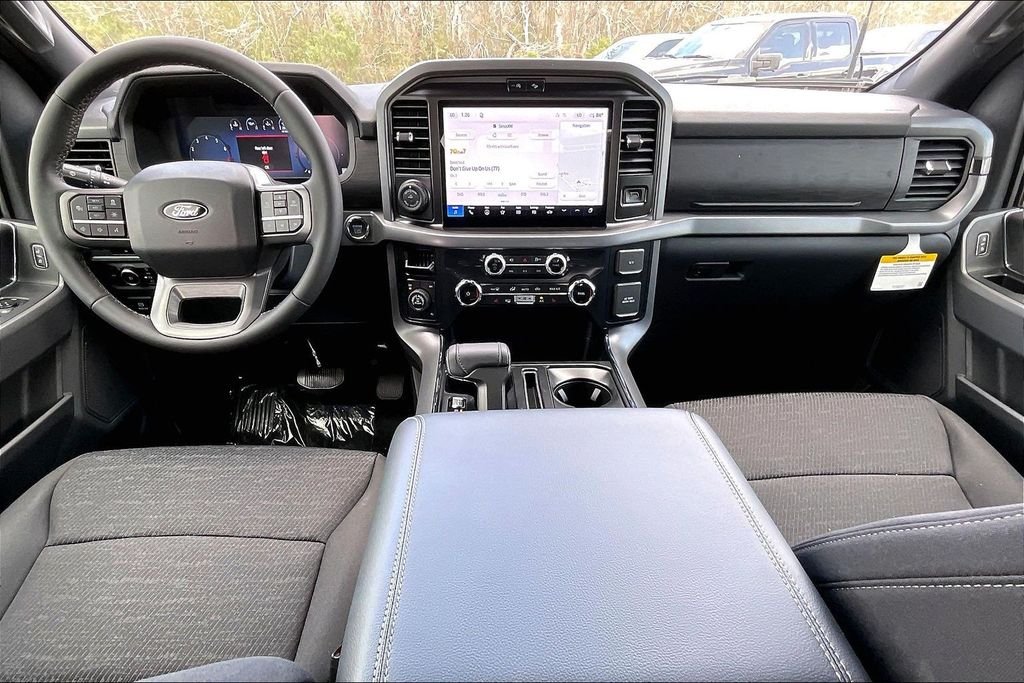 New 2026 Ford F-150 XLT 4D SuperCrew