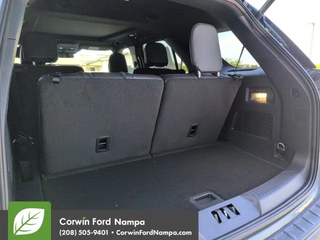 New 2026 Vapor Blue Metallic Ford Tremor image 29