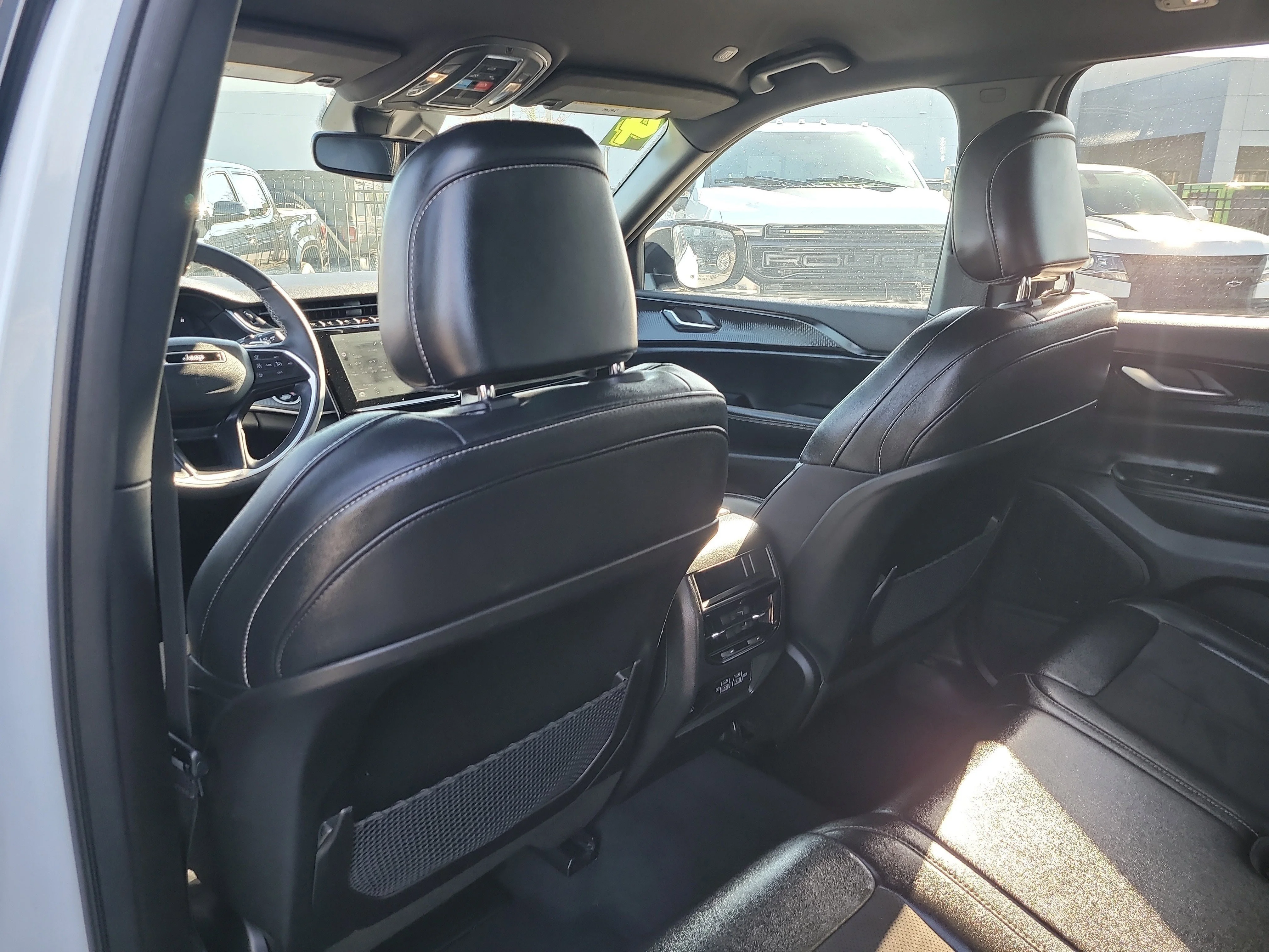 Used 2024 Bright White Clearcoat Jeep Altitude image 12