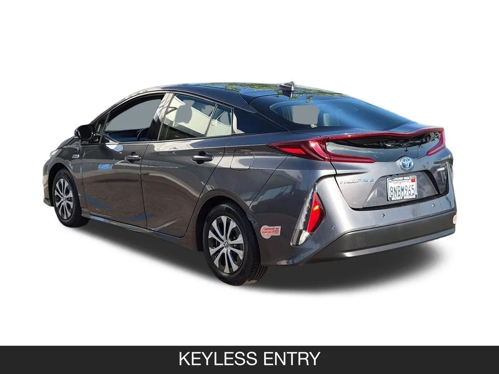 Used 2020 Gray Toyota Limited image 7