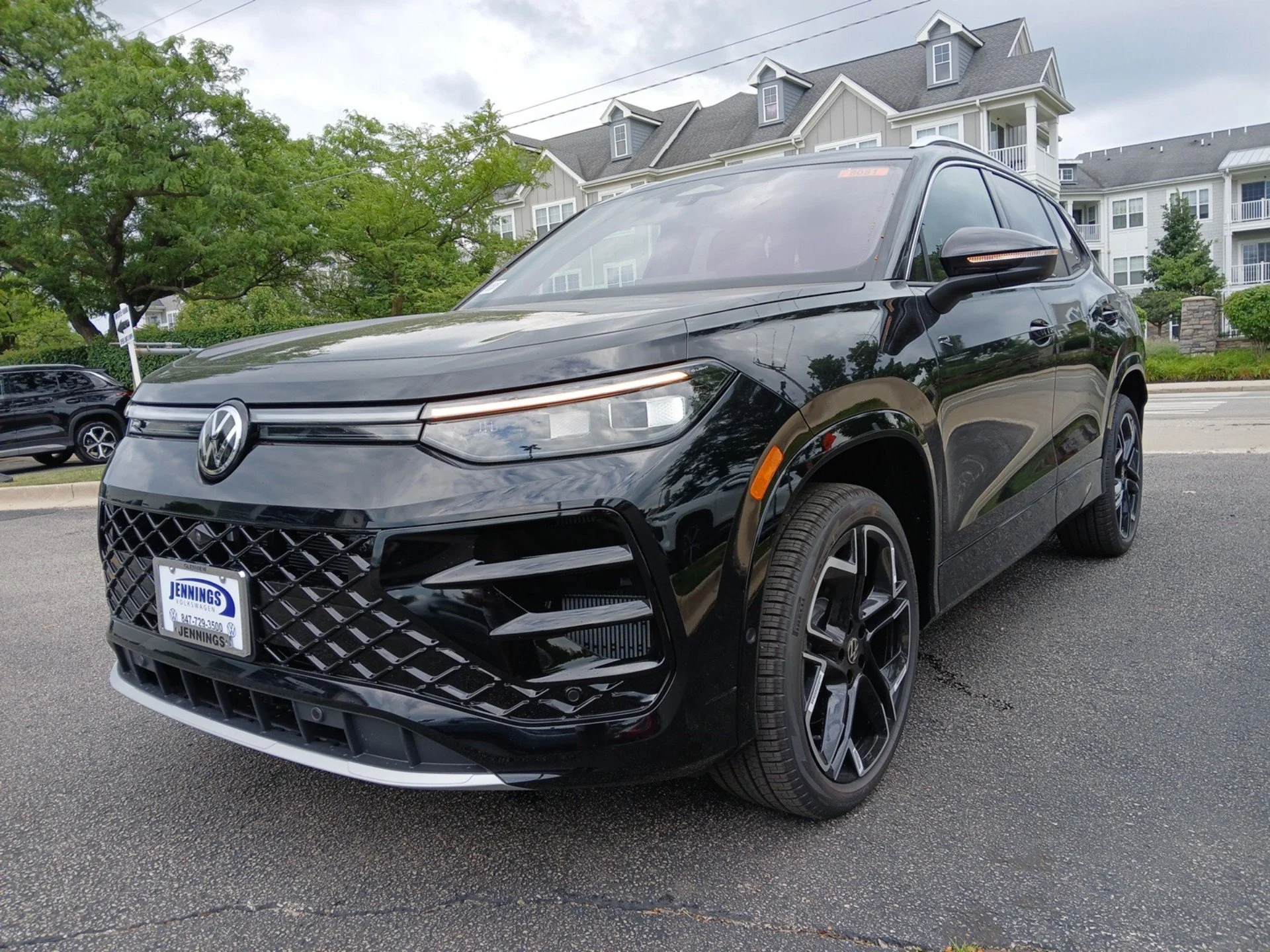 New 2026 Deep Black Pearl Volkswagen 2.0T SEL R-Line Turbo image 6