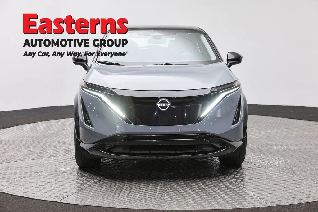 Used 2024 Gray Nissan ENGAGE e-4ORCE image 2