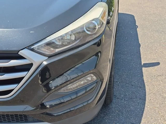 Used 2018 Black Hyundai Sport image 8