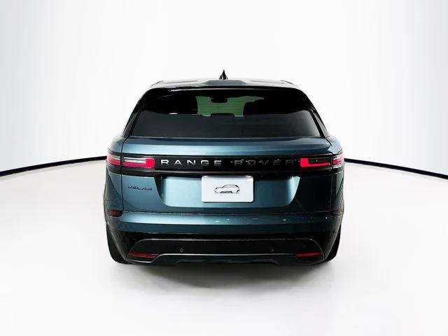 New 2026 Green Land Rover Dynamic SE image 6