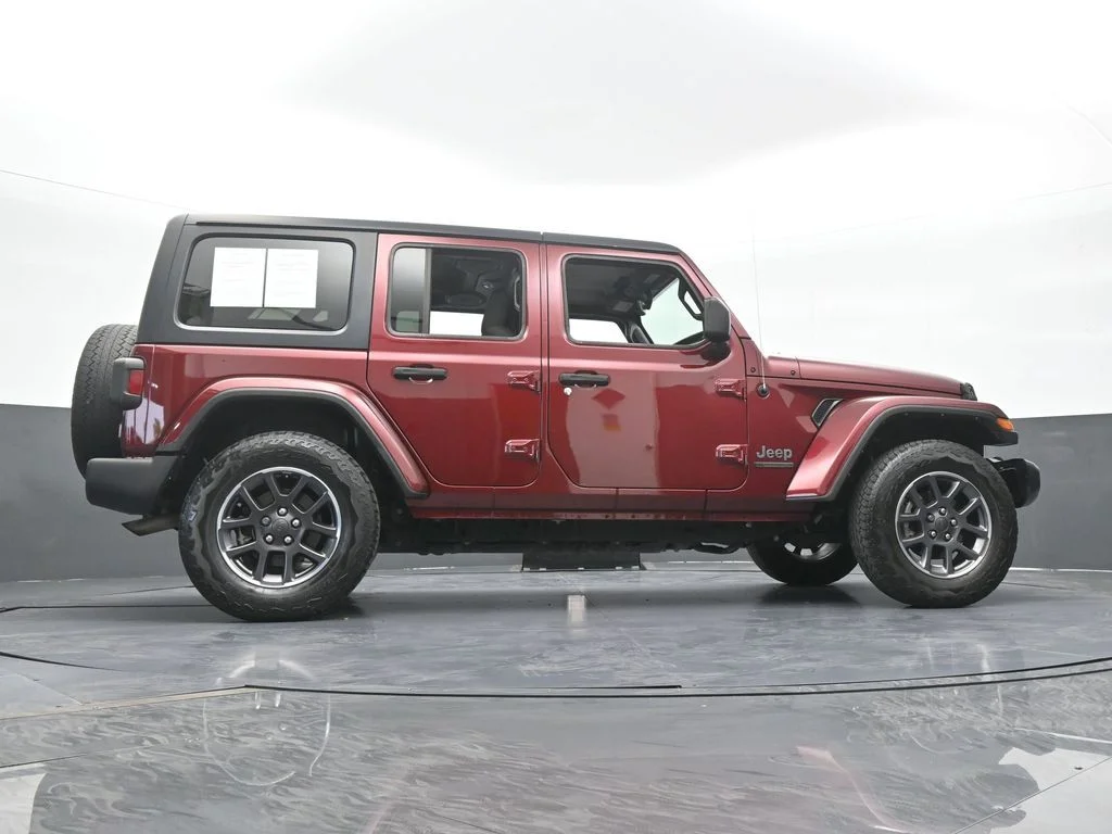 Used 2021 Snazzberry Pearlcoat Jeep Unlimited Sport S image 60