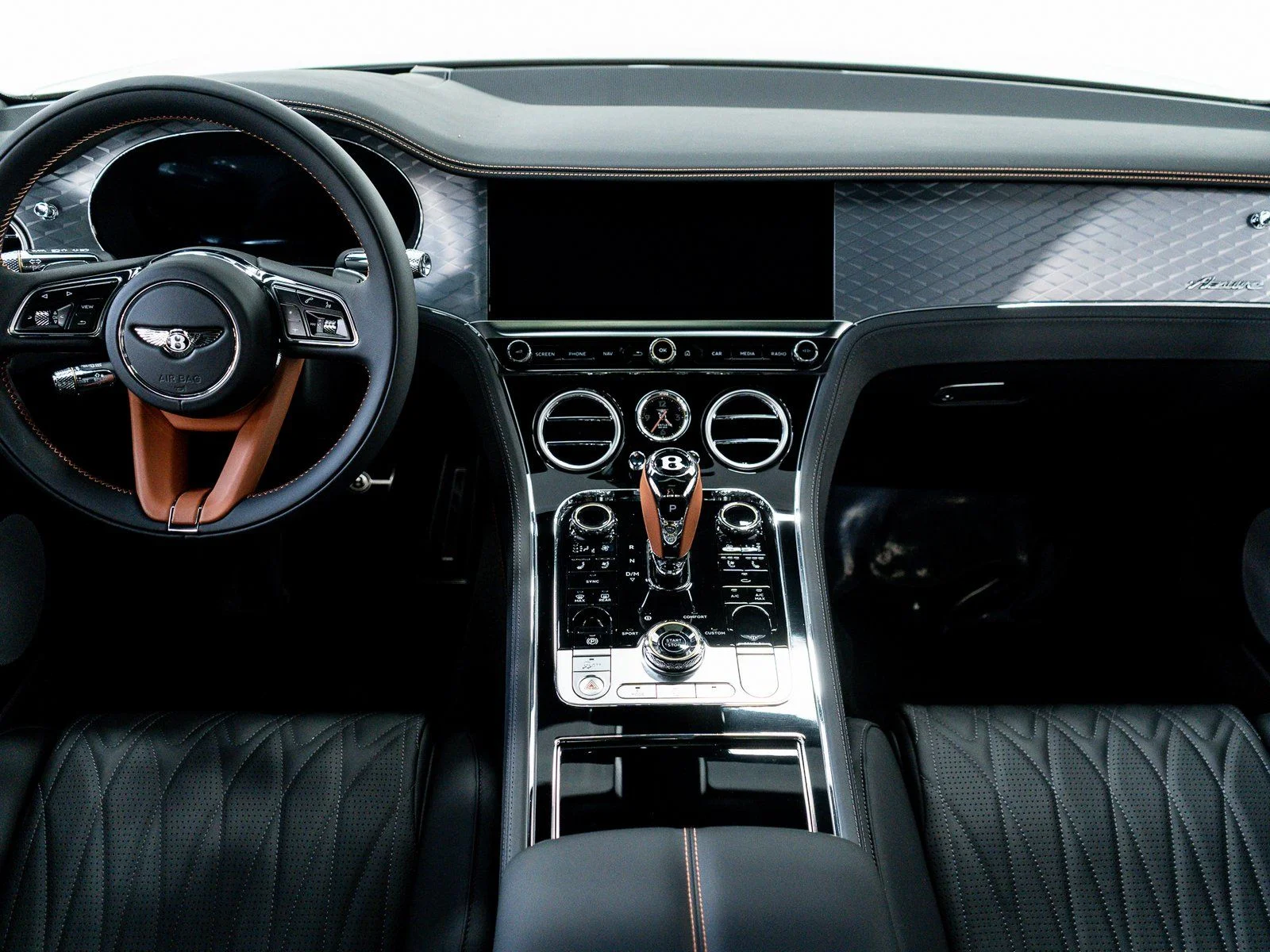 New 2026 Tourmaline Green - by Mulliner Bentley Azure image 21