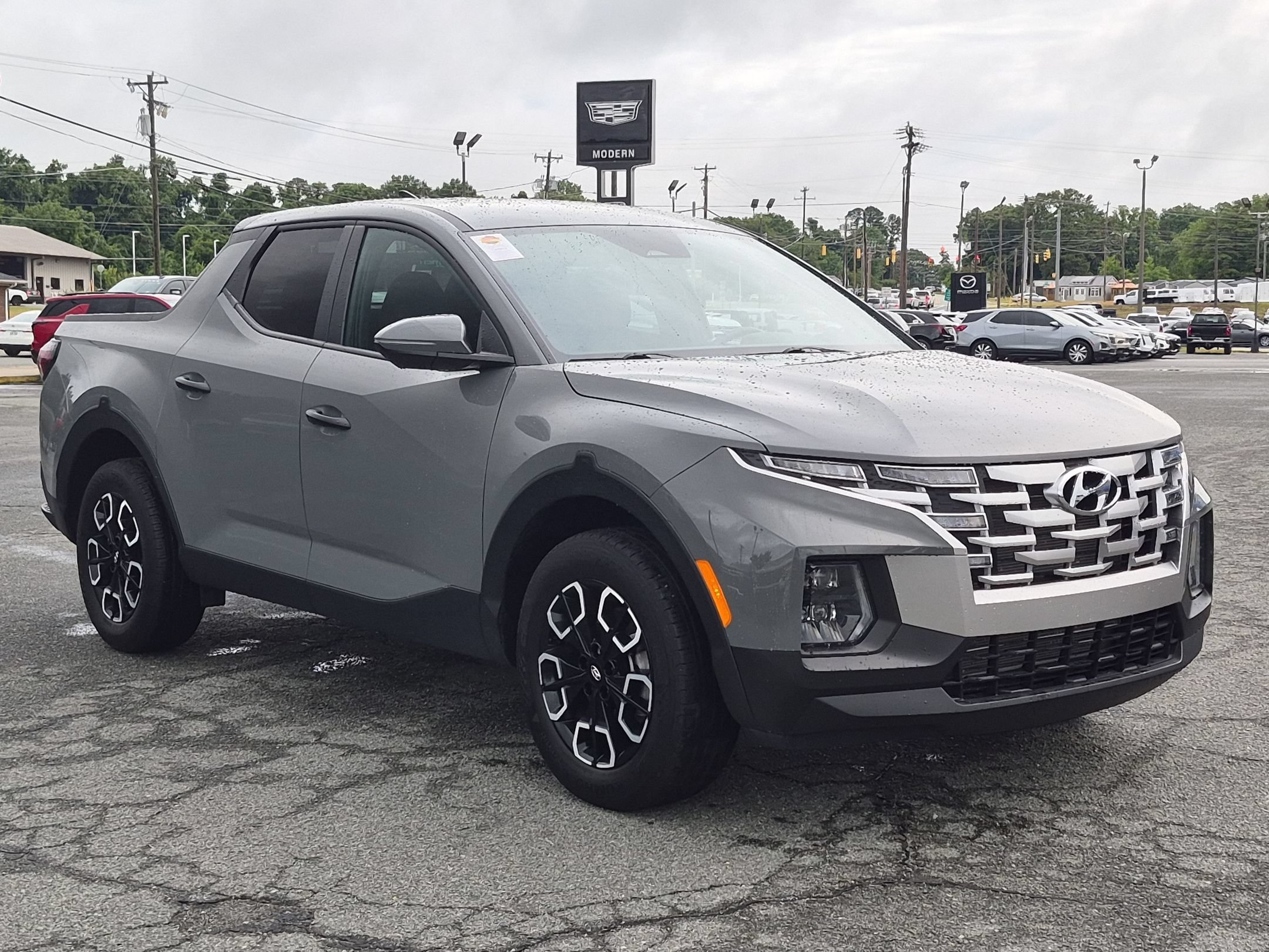 Certified Used 2024 Hampton Gray Hyundai SEL image 7