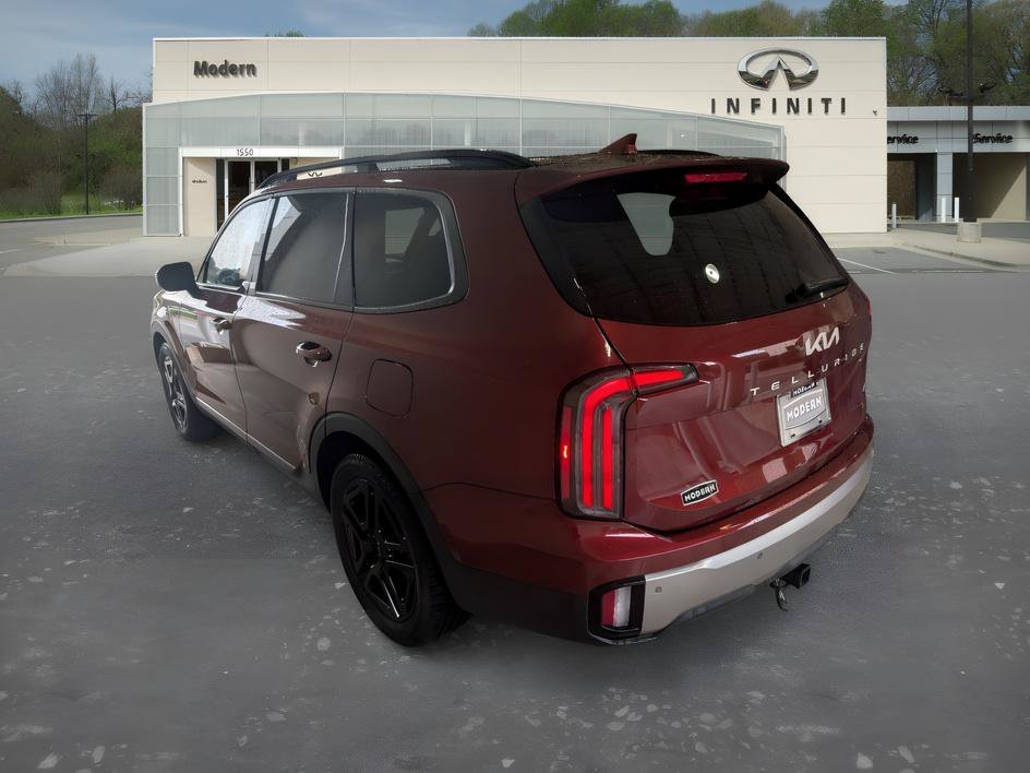 Used 2023 Dawning Red Kia SX X-Line image 4