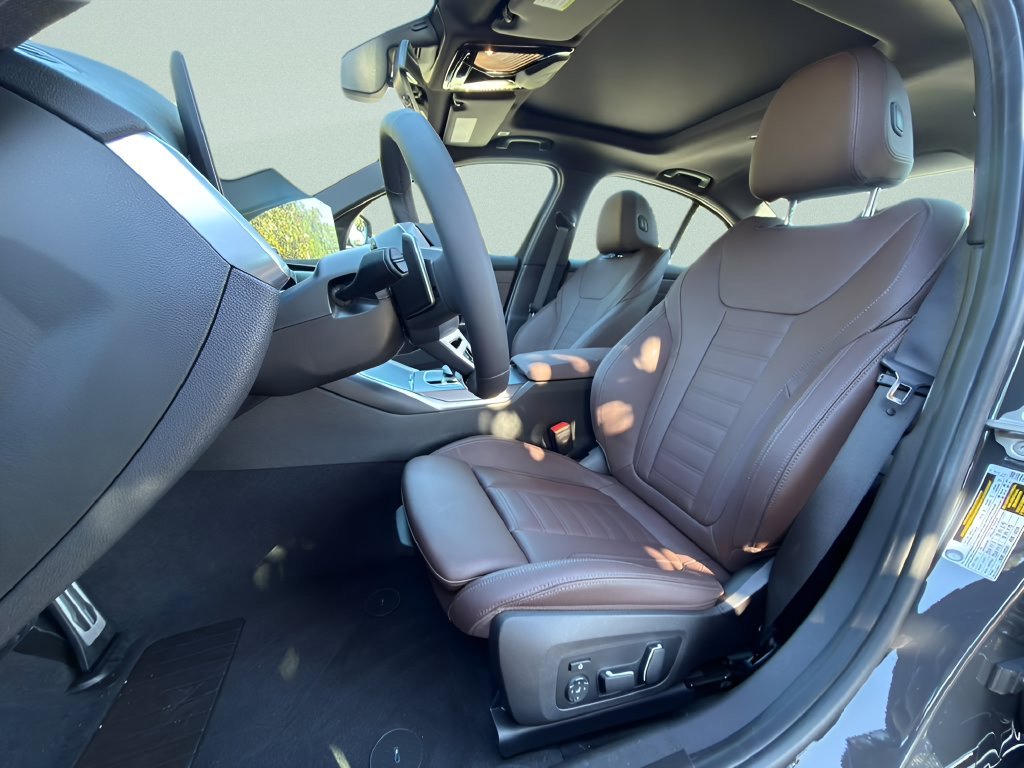 New 2026 Dravit Grey Metallic BMW 330i image 10