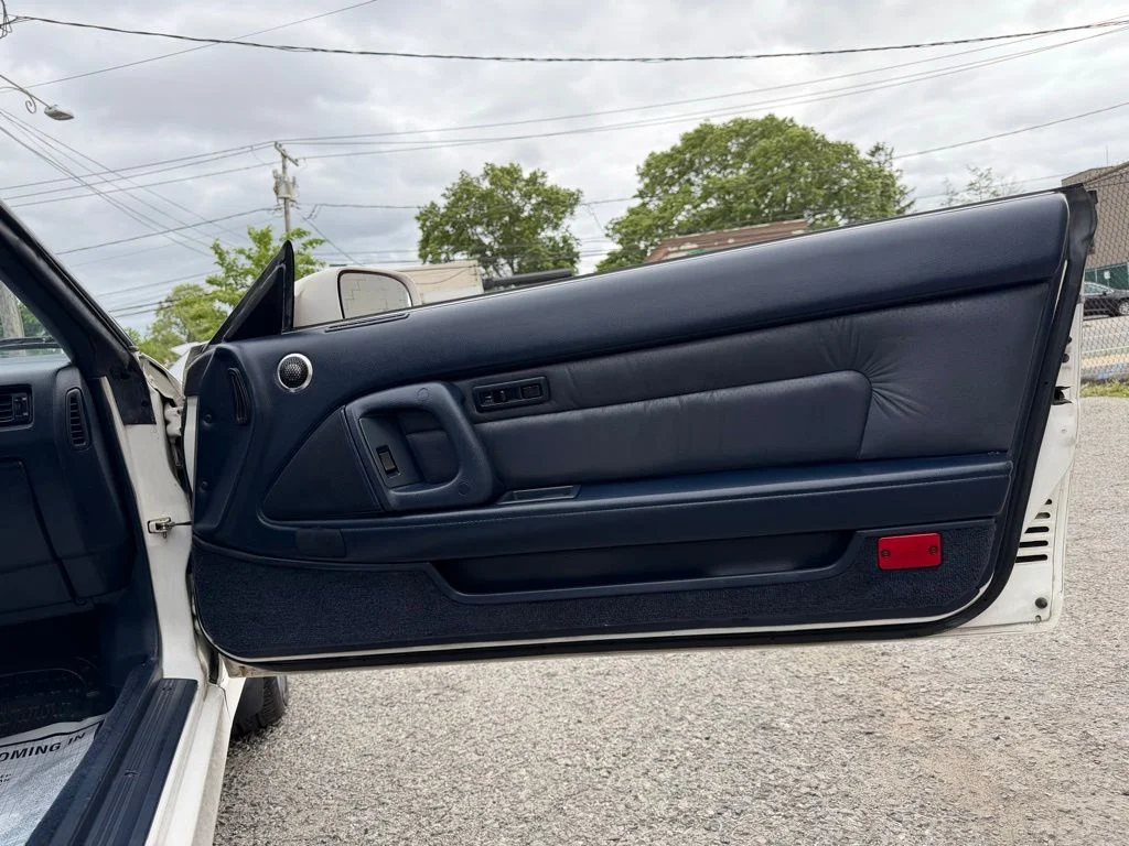 Used 1989 White Toyota Turbo image 9