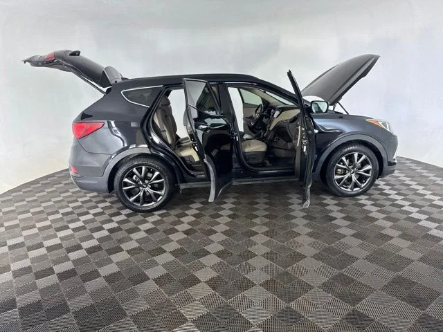 Used 2017 Black Hyundai 2.0T Ultimate image 13