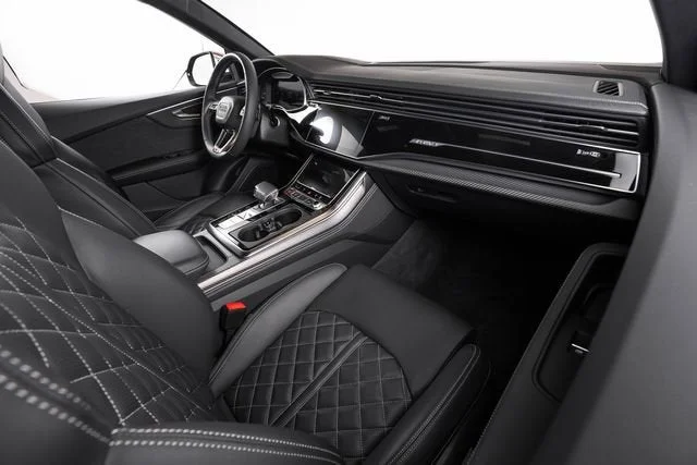 Used 2024 Daytona Gray Pearl Effect Audi 4.0T Prestige image 48