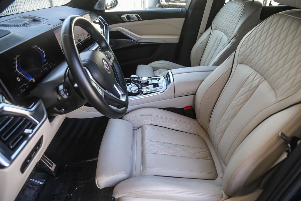 Used 2025 ALPINA Blue Metallic BMW ALPINA XB7 image 15