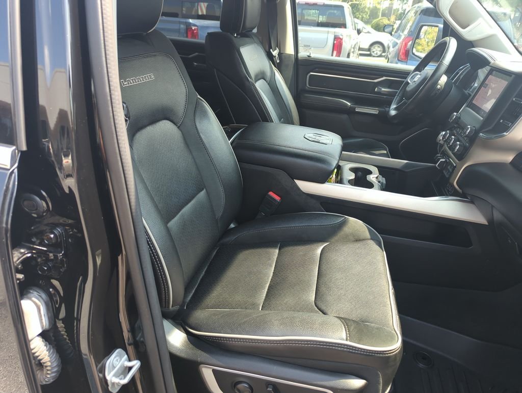 Used 2022 Black Ram Laramie image 34