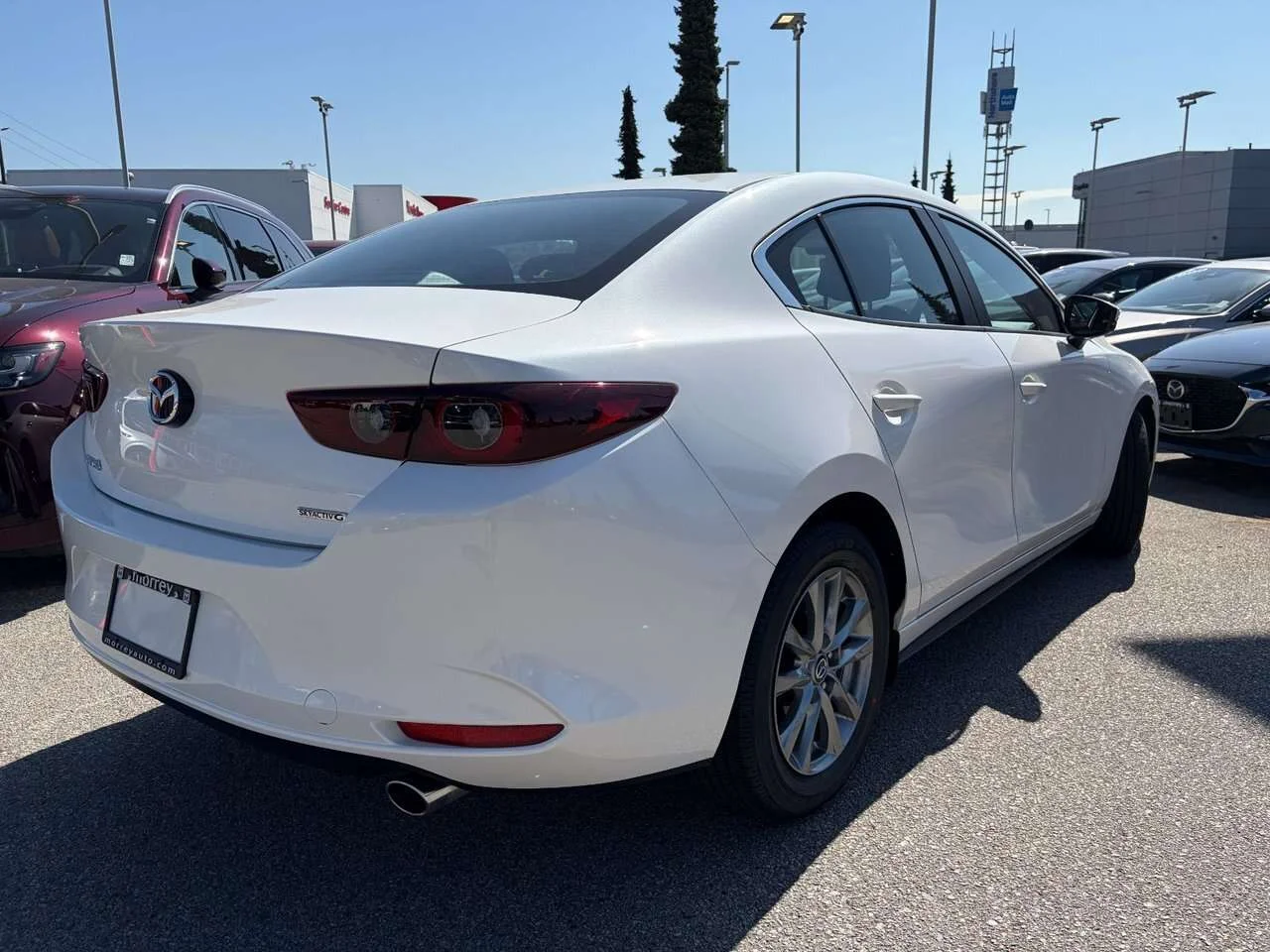 Used 2025  Mazda GS image 7